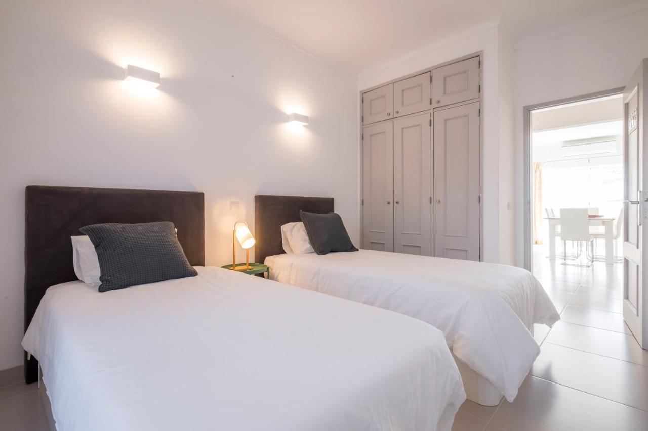 Beautiful Seaview 2 Bedroom Apartment Praia Da Luz Exterior photo